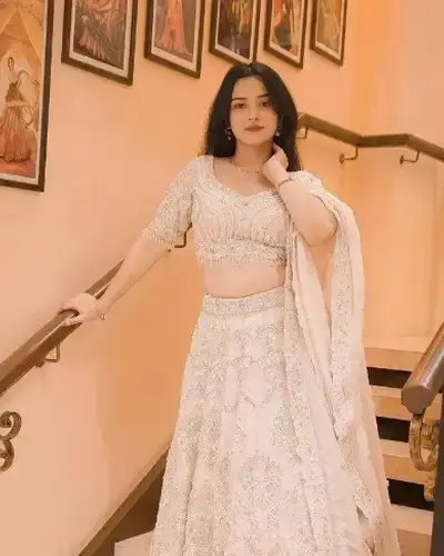 Escort Saitual